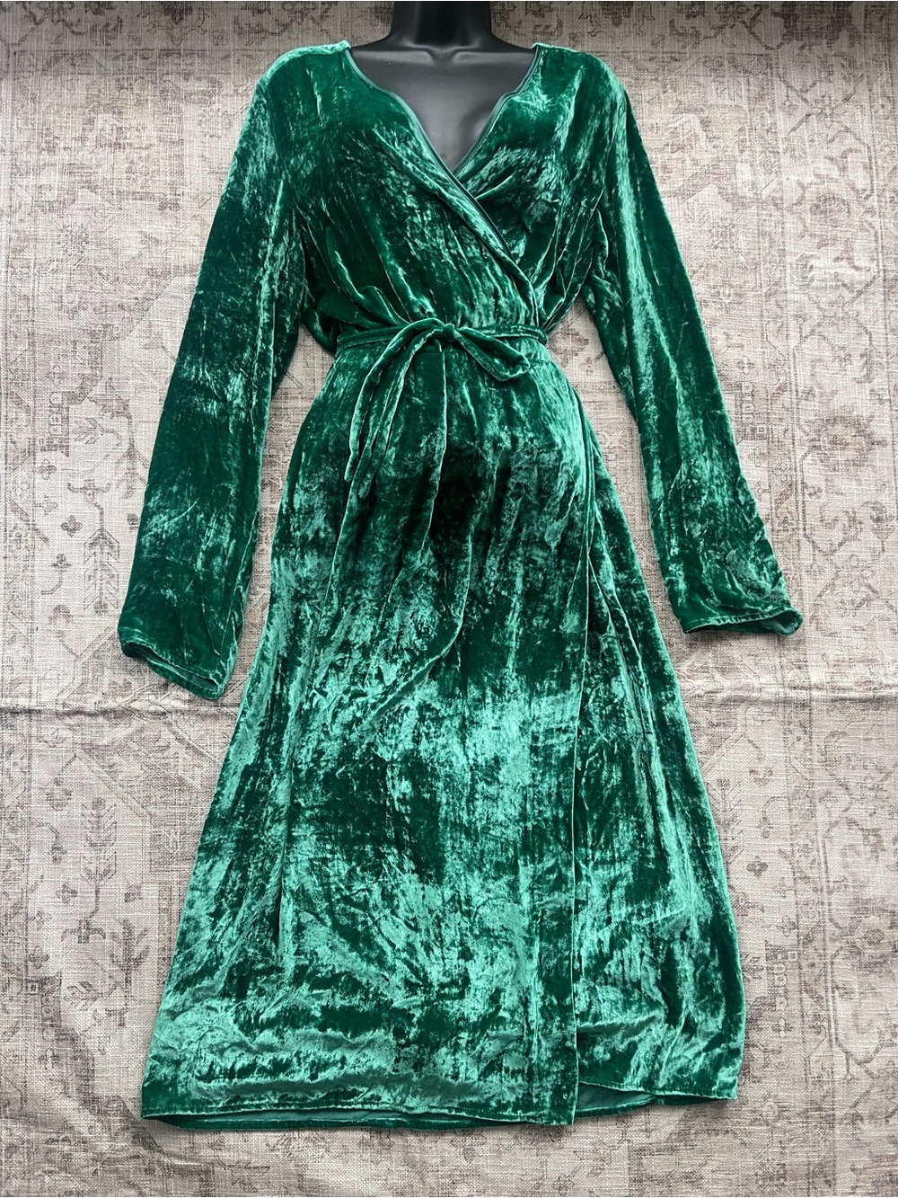 Emerald Velvet Wrap Dress with Tie Waist - Picture 7 of 8